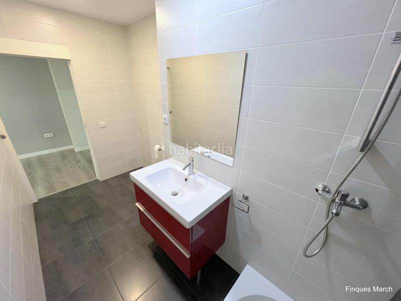 Foto ffe4f160-c4b9-4377-8d55-4a285df13358. Miete büro in carrer carrer de sardenya 491 in El Camp d´en Grassot i Gràcia Nova Barcelona