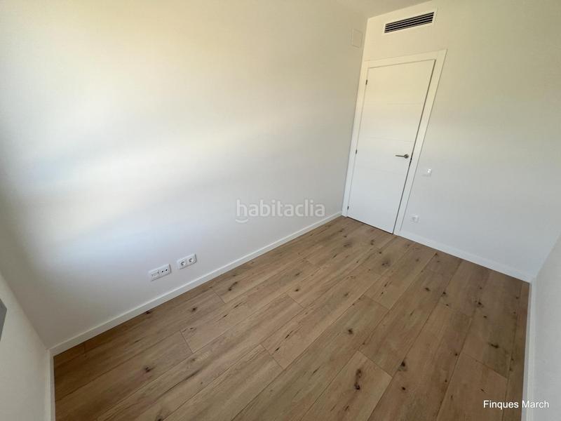 Foto 369c8e59-4683-45c7-b53f-abb25f27335a. Location appartement avec chauffage parking piscine dans Viladecans