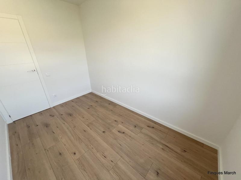 Foto 657593f7-bfcb-495a-bc95-7bf892b92472. Rent flat with heating parking pool in Vilamarina Viladecans