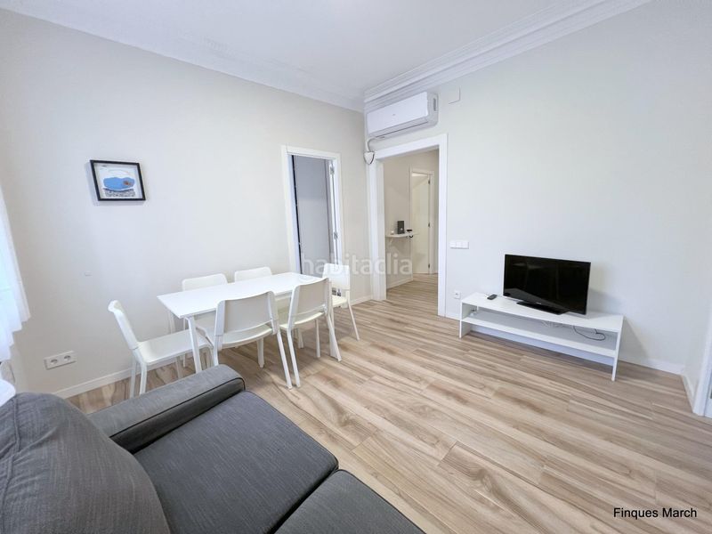 Foto 90a94e63-464c-4f07-ac00-efa872eb672b. Pis a La Sagrera Barcelona