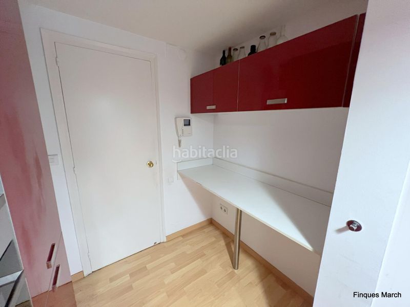 Foto 5549de71-94cc-43d2-a0ae-f5d1146d2daf. Àtic amb aparcament a Putget - Farró Barcelona