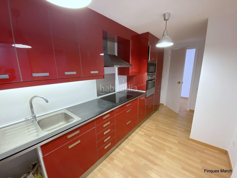 Foto 58c381bd-fac2-4fc3-b76c-4ca77c1dcbf5. Àtic amb aparcament a Putget - Farró Barcelona