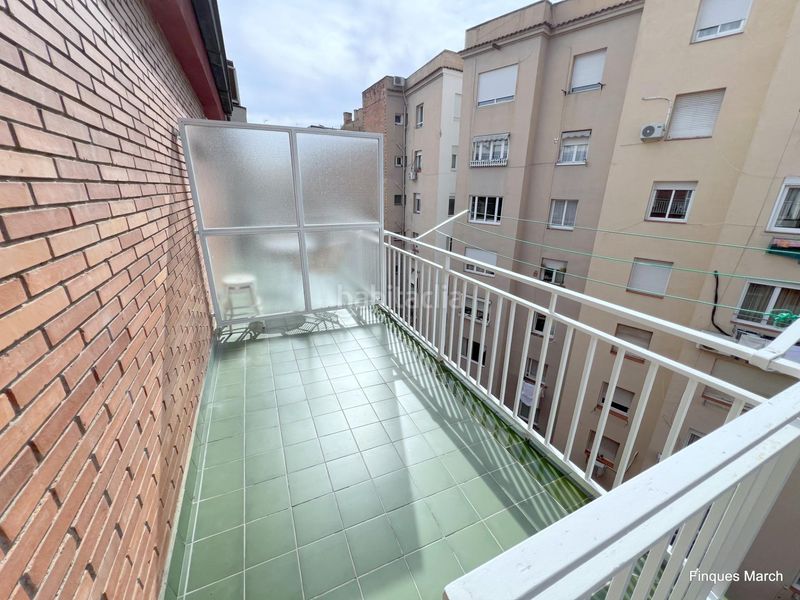 Foto 515178ad-0bd1-4293-8a83-fbe59462a7bc. Àtic amb aparcament a Putget - Farró Barcelona