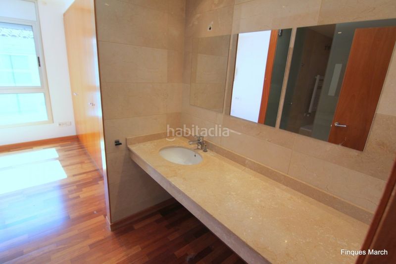 Foto a21c48cc-cd5b-4e08-af9b-c4a8c6e862aa. Pis amb calefacció a Horta Barcelona