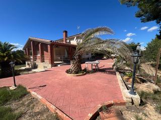 Xalet a Centro. Chalets independiente en loma del castillo