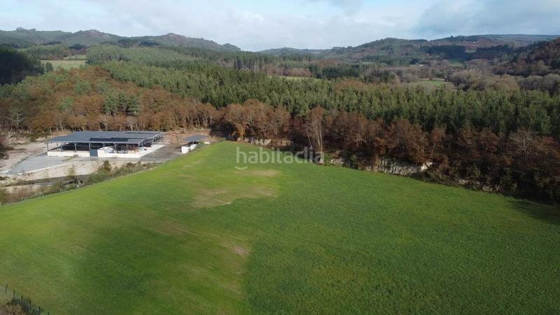 Foto c0a2e7cc-f1c7-41eb-997c-5d26a84ffded. Masia amb xemeneia calefacció aparcament a Parroquias del Este Lugo