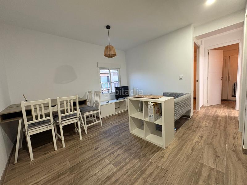 Foto 77c39594-e437-417e-9207-7a02c8b0f494. Piso  reformado y bien situado ideal para familias. en Torrent