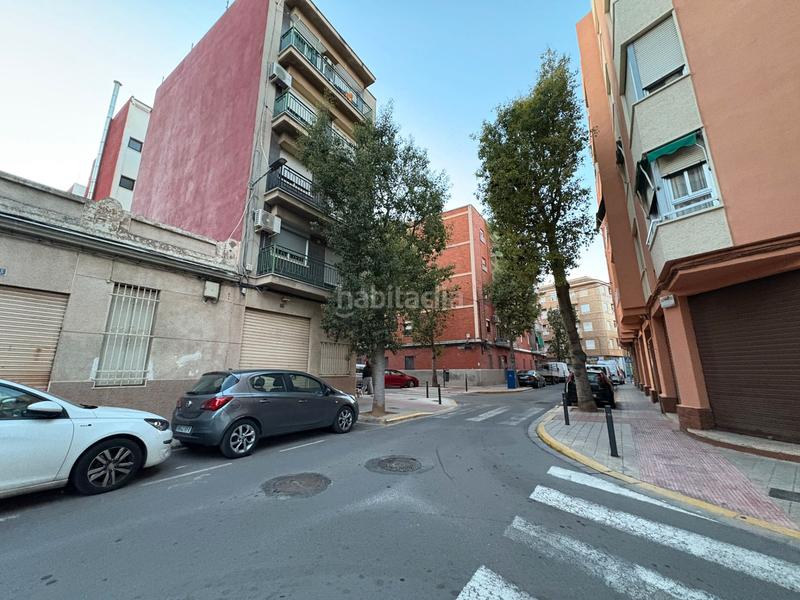 Foto f1fd05a9-b221-4f09-bda7-9c0834deef48. Piso  reformado y bien situado ideal para familias. en Torrent