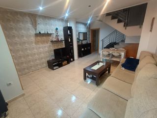 Zweistöckige Wohnung in Pobla Llarga (la). Duplex en pobla llarga