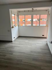 Etagenwohnung in Massanassa. Piso en alfafar