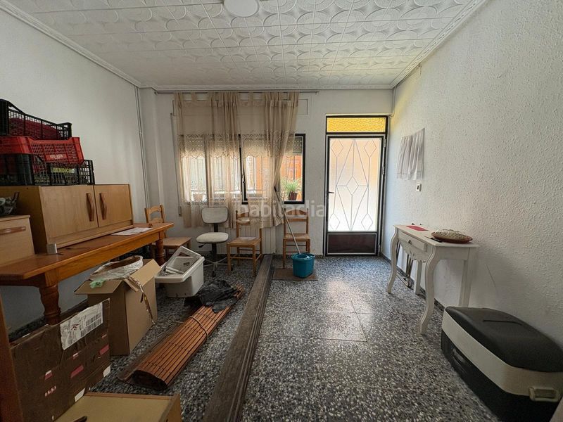 Foto 2d3e85e1-05a8-4163-ab70-2265f9010d44. Casa adossada a Centro Chiva