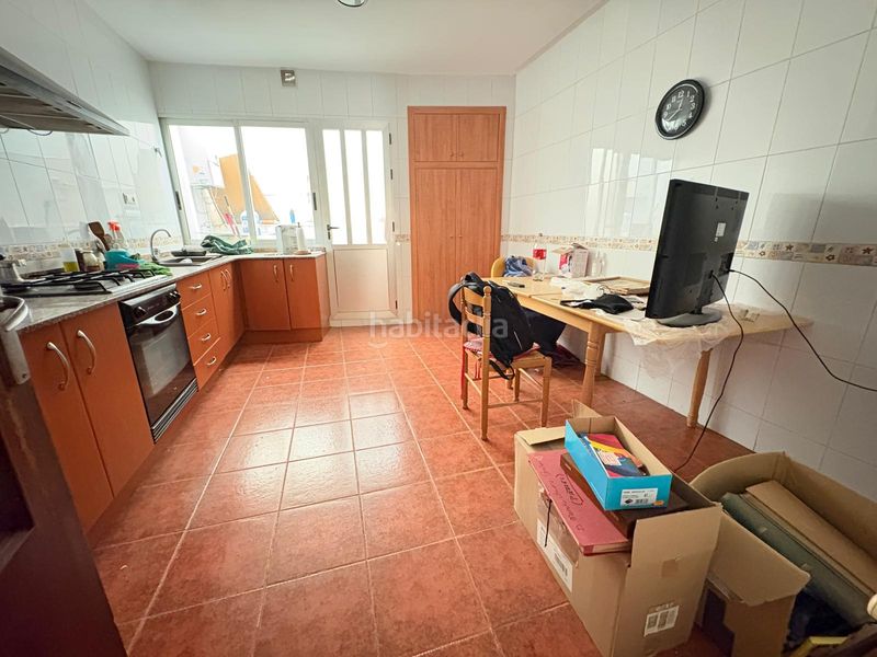 Foto 4c664300-24a7-4777-994d-3a4d12dbba15. Casa adossada a Centro Chiva