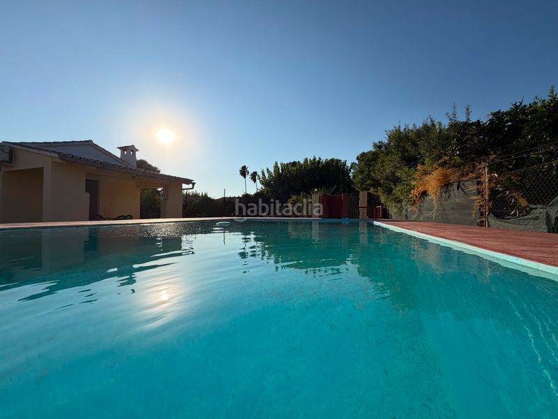 Foto c89c50e8-41f2-49d9-b3e8-58ae37a51fae. Chalet  en Carcaixent