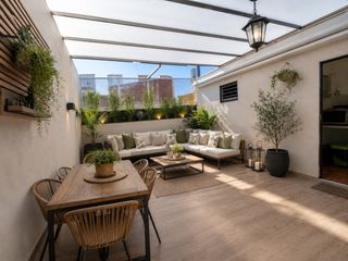 Appartement à Silla. Piso con patio en silla