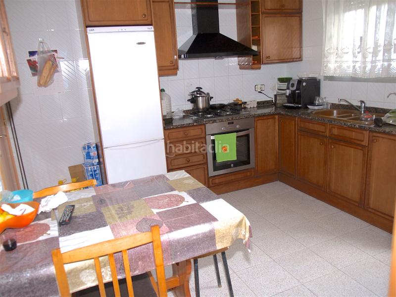 Foto 4630fb5f-8225-4ae8-b7dd-af34bfa786b0. Xalet amb calefacció aparcament a Les Martines Terrassa