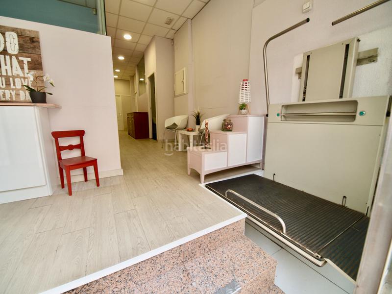 Foto a38bc96e-a6d2-40c8-8b6f-df5db796e03d. Miete büro mit heizung in Ca n'Aurell Terrassa