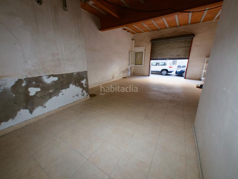 Foto 03d32d46-5cb4-4b02-875f-fd92606afee5. Lloguer local comercial a Ca n'Anglada Terrassa