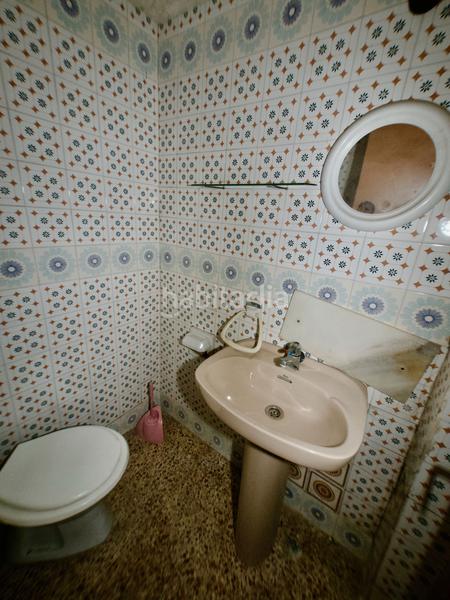 Foto a77f9651-0230-4224-a16a-6aca56e4ac3b. Location local commercial dans Ca n'Anglada Terrassa