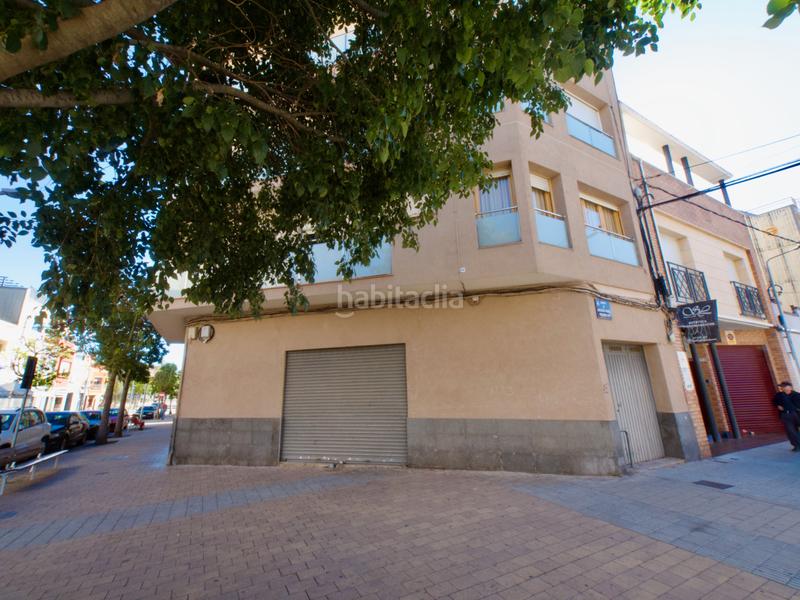 Foto 2d37fd6c-56b2-4bd6-81f8-148584cefc54. Lloguer local comercial a Ca n'Anglada Terrassa