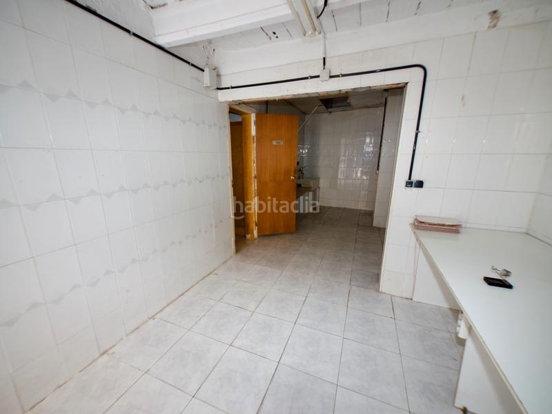Foto 868b3c55-aa6d-4b85-b48d-eb6c9291516a. Lloguer local comercial a Ca n'Anglada Terrassa