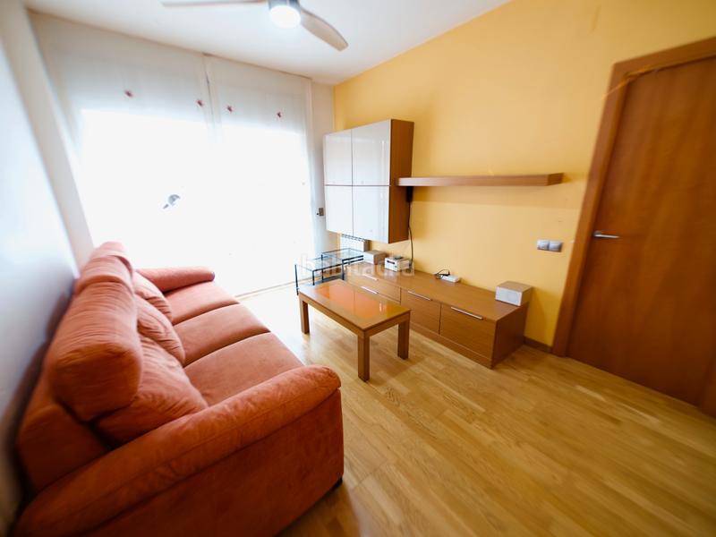 Foto 830dbf28-cebe-43dc-8645-ba1a615c701b. Lloguer pis amb calefacció aparcament a Ca n'Aurell Terrassa