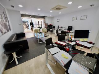 Locale commerciale in Ca n'Aurell