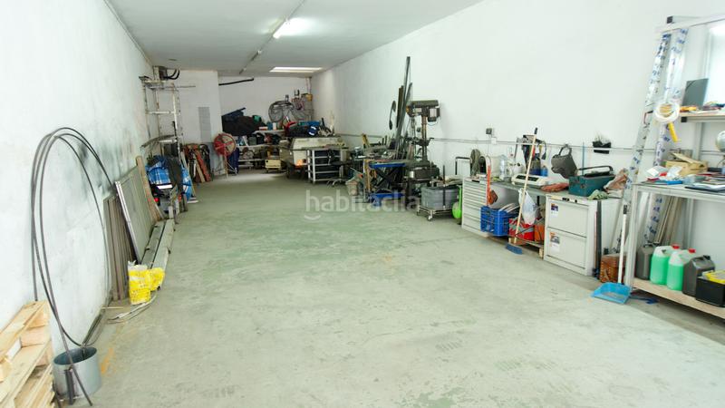 Foto e9823a94-4283-4165-bc4c-a3a654cde6ec. Local comercial  o garaje - zona Ca n'Anglada en Terrassa