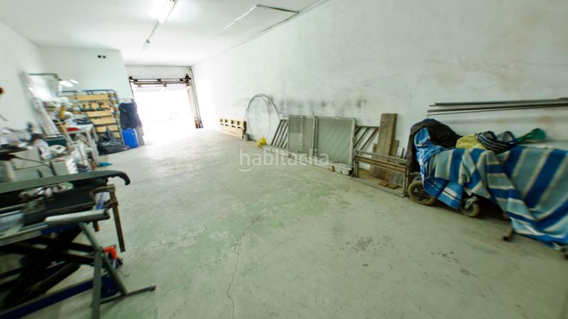 Foto fbcbf894-b0ea-4c48-b027-6657ca807a49. Local comercial  o garaje - zona Ca n'Anglada en Terrassa