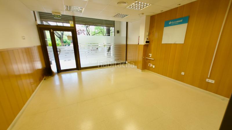 Foto e6812073-02a2-4d79-a73b-9185ab5de95a. Lloguer local comercial amb calefacció a San Pere Terrassa