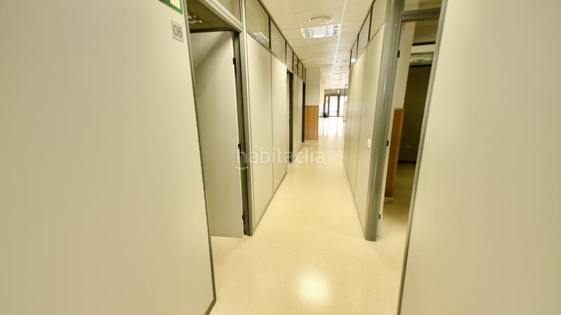 Foto 9ec2fab8-84c4-4ba6-878f-8bfb17abcf3d. Rent business premise with heating in San Pere Terrassa