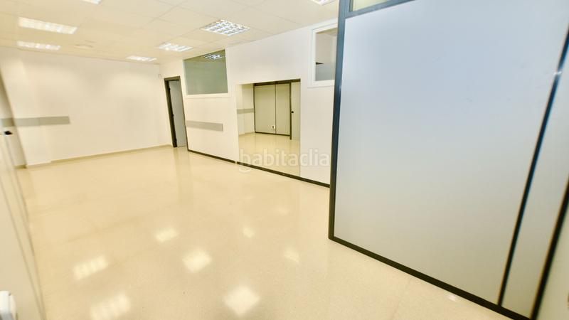 Foto e95d72ea-0cdb-4df9-ab2e-77148e6fb263. Rent business premise with heating in San Pere Terrassa