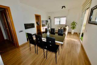Etagenwohnung in Roc Blanc. Para inversores - piso con inquilino- rentabilidad inmediata - z