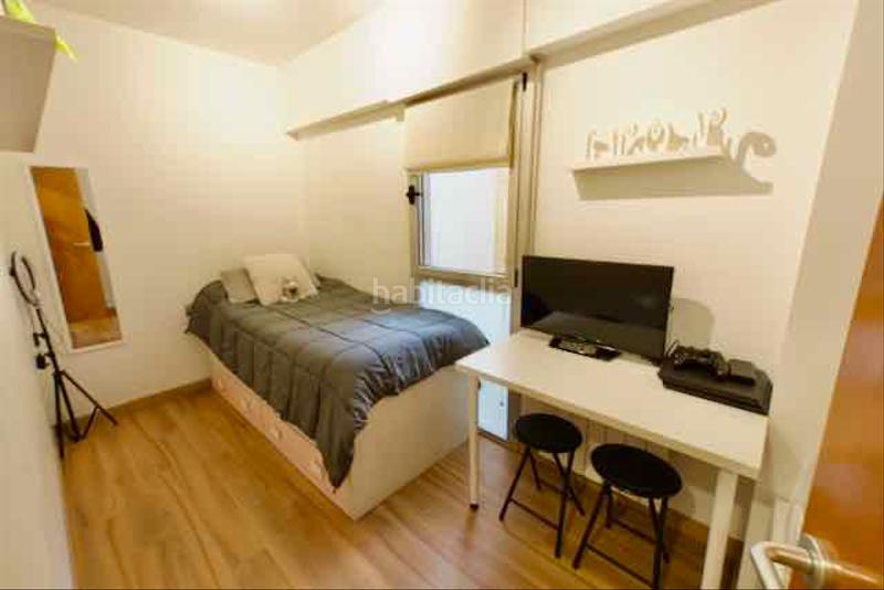 Foto 8ec0086f-5b20-47bf-aaa4-db4e454fbea4. Piso para inversores - piso con inquilino- rentabilidad inmediata - zona Roc Blanc en Terrassa