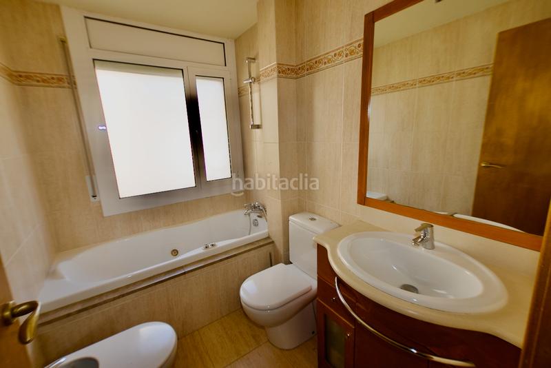 Foto e386ebcd-1d9a-459c-a205-1f943f0fef5e. Alquiler piso pis alt standing - zona poble en Matadepera