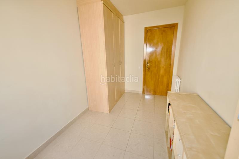 Foto f51a66e9-4574-498c-8dd4-9d21c072685b. Alquiler piso pis alt standing - zona poble en Matadepera