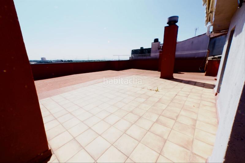 Foto 255c0ffc-fd12-466e-a52e-9dd708b49530. Piso ampli pis 4 habitacions - zona xuquer en Xúquer Terrassa