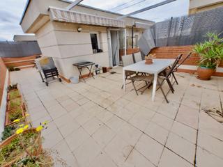 Location Duplex à Cementiri Vell. Duplex con amplia terraza -zona cementiri vell