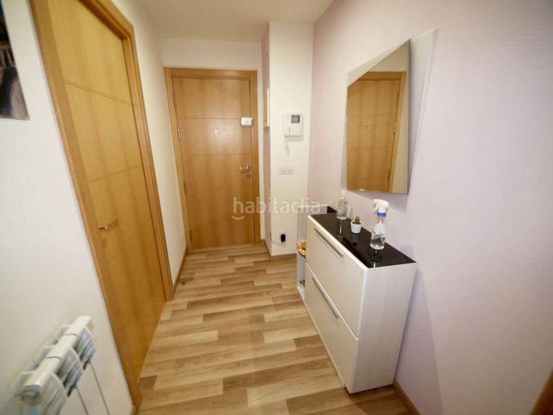 Foto 5e16c6f8-f585-4955-adb1-1caf5240e6ee. Pis amb calefacció aparcament piscina a Torre - Sana Terrassa