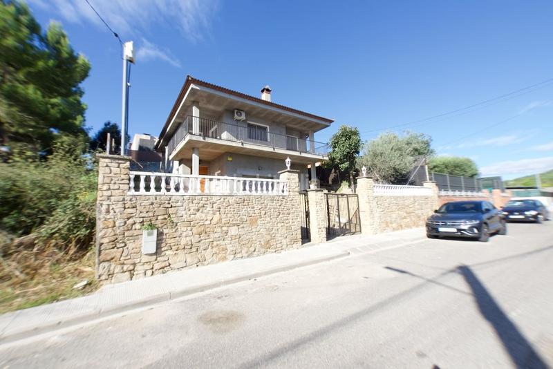 Foto 09a2cb8e-2cae-4d4c-8988-05323a01631c. Terreny residencial a Castellgalí