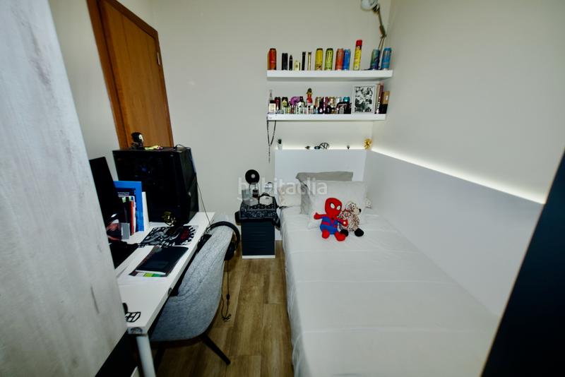 Foto 3cd93ace-0517-4b84-848d-9e4256db7041. Ground floor with heating in Plaça Catalunya - Escola Industrial Terrassa