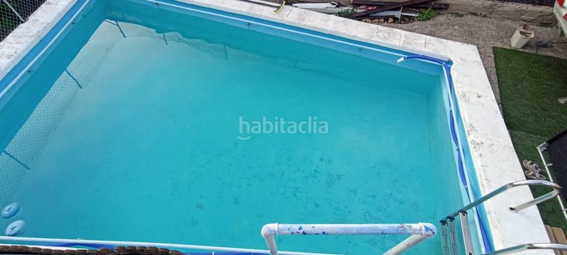 Foto 04f4191a-a00f-4f73-b3f2-15a06f081358. Xalet amb xemeneia aparcament piscina a Vacarisses