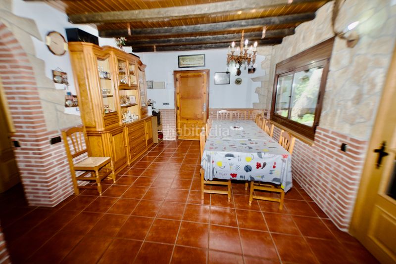 Foto a841a3d5-8c55-4231-9d7a-5b84a50fc1d5. Xalet a camí vell de la monistrol 13 a Vacarisses