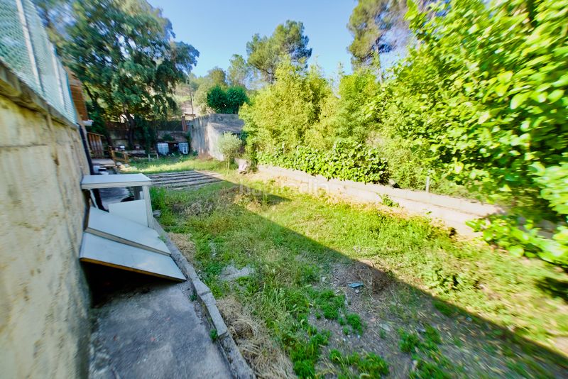 Foto fedbf5fc-479a-43f5-bcca-65fd545173e0. Xalet a camí vell de la monistrol 13 a Vacarisses