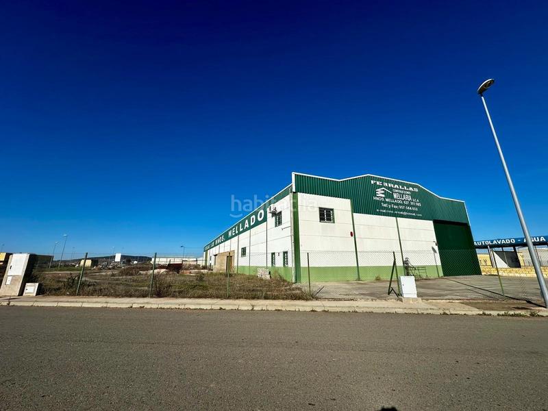 Foto 0372d320-adb2-4d83-8684-6143f7086771. Nave industrial en polígono el blanquillo en Fuente Obejuna