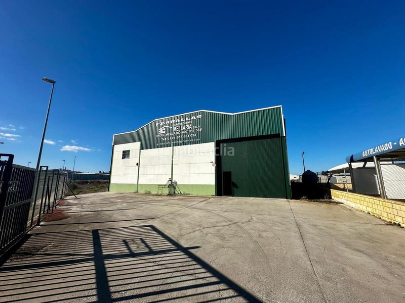 Foto 854e4b35-6c8b-4d33-94e8-6257cd061197. Nave industrial en polígono el blanquillo en Fuente Obejuna