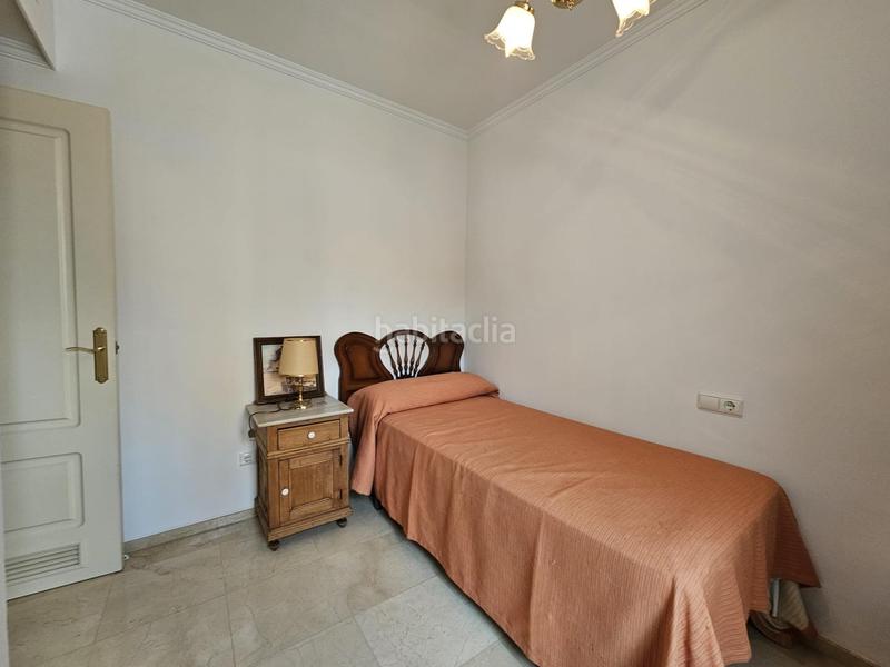 Foto 196c5481-4cde-4cf7-94cd-3c59a30e6be1. Appartement dans calle abderraman iii 16 dans Huerta de la Reina - Trassierra Córdoba