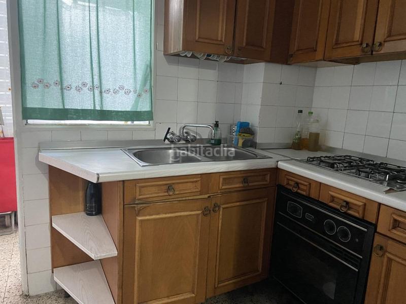 Foto d57db1e7-7e97-4a6a-ae14-94d935d5a3e6. Piso en calle platero pedro de bares 35 piso en levante, junto a avda. carlos iii. exterior. tres dormitorios en Córdoba