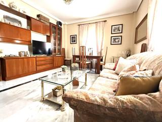 Casa adossada a Calle ulloa 1. Oportunidad en encinarejo. casa de 2 plantas con terraza, 2 tras
