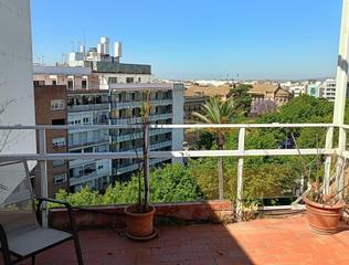 Attique  Avenida republica argentina. Ático de 3 habitaciones en pabellones con vistas espectaculares.