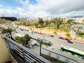 Pis en Paseo de la victoria 37. Espectacular piso de lujo casi a estrenar en pleno centro